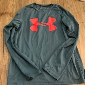 Under Armour long sleeve athletic shirt. Boys YM
